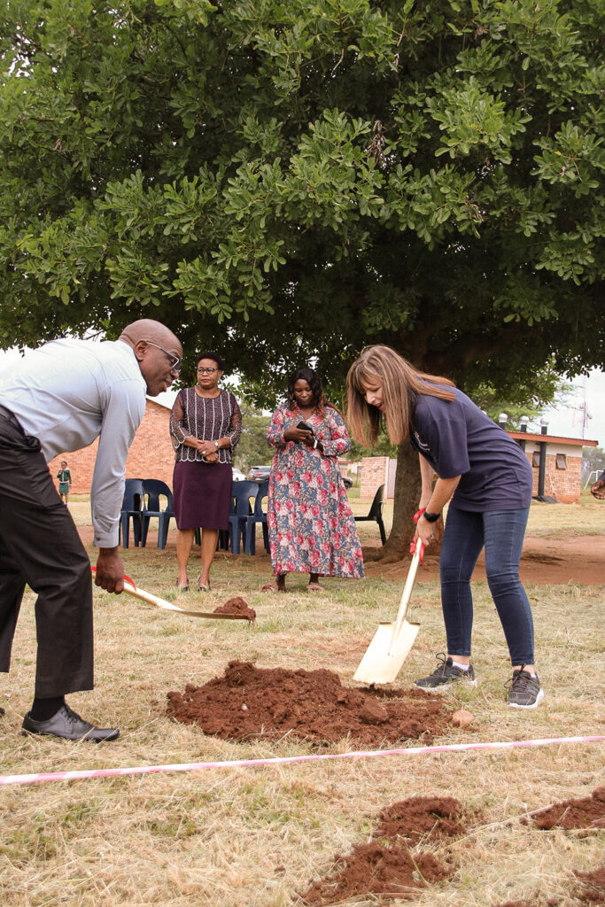 Breaking-Ground-Spades
